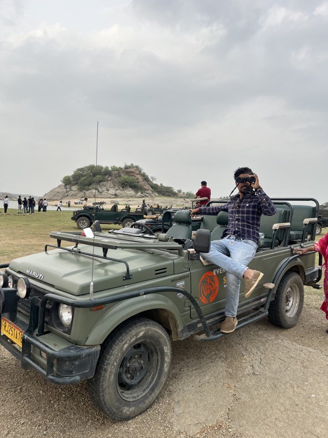 Scanning the granite hills of Jawai from the safari jeep