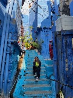 The blue stairway lane